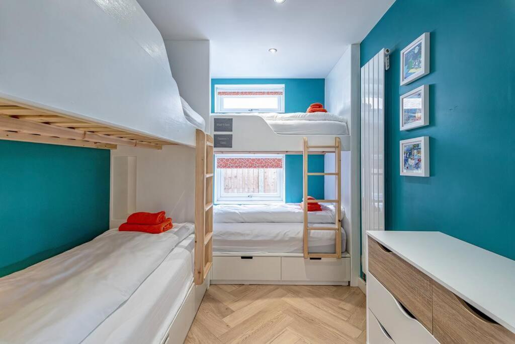 Family-Friendly Retreat Between Beach & Mountains Tremadog Exterior photo