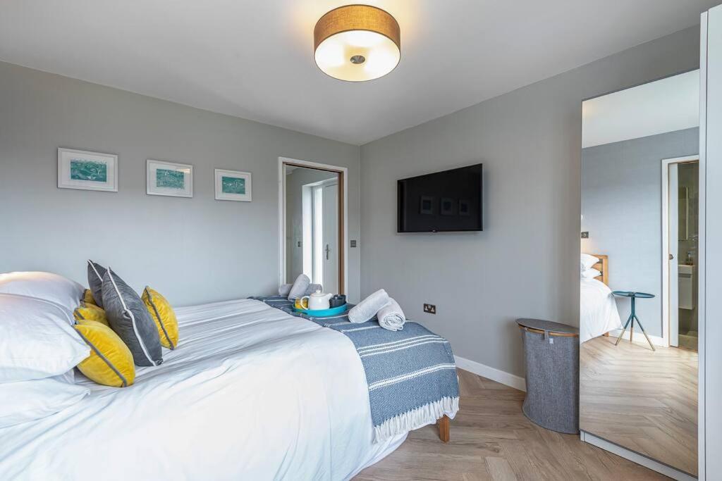 Family-Friendly Retreat Between Beach & Mountains Tremadog Exterior photo